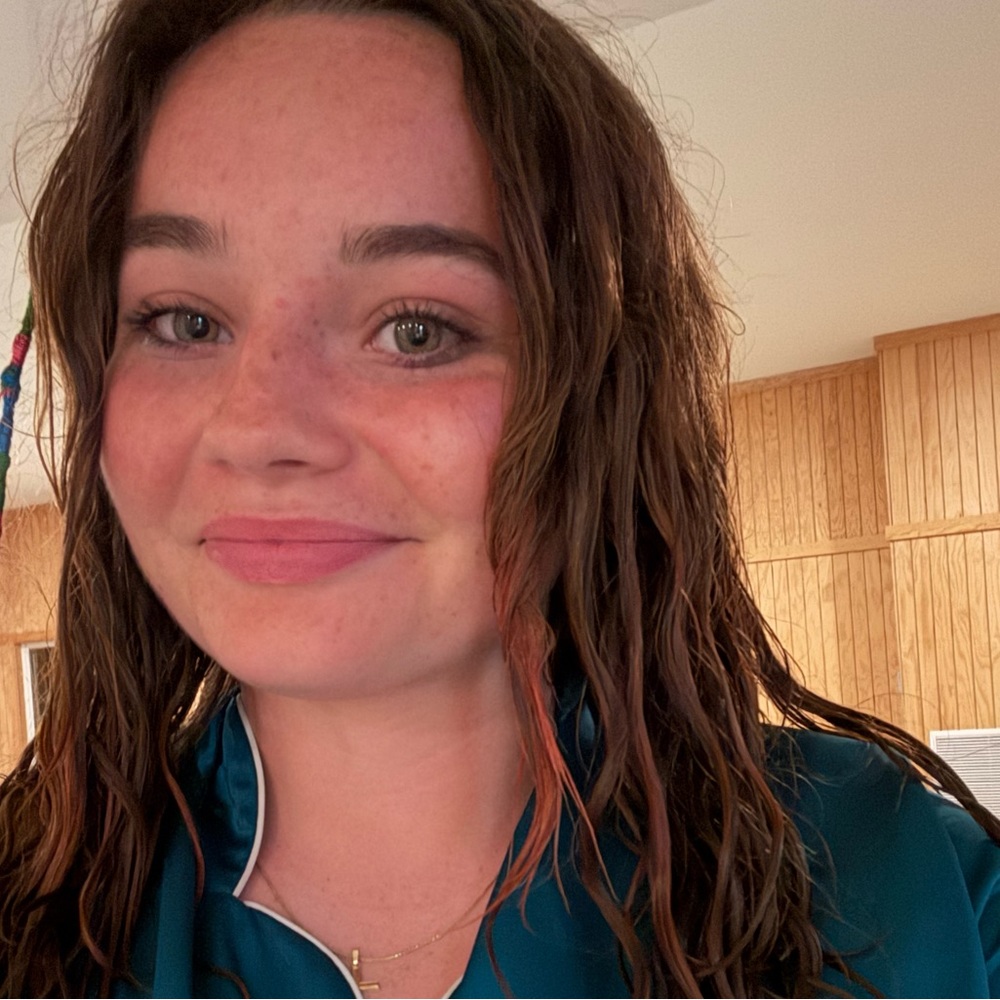 Meet your Posher, Reese